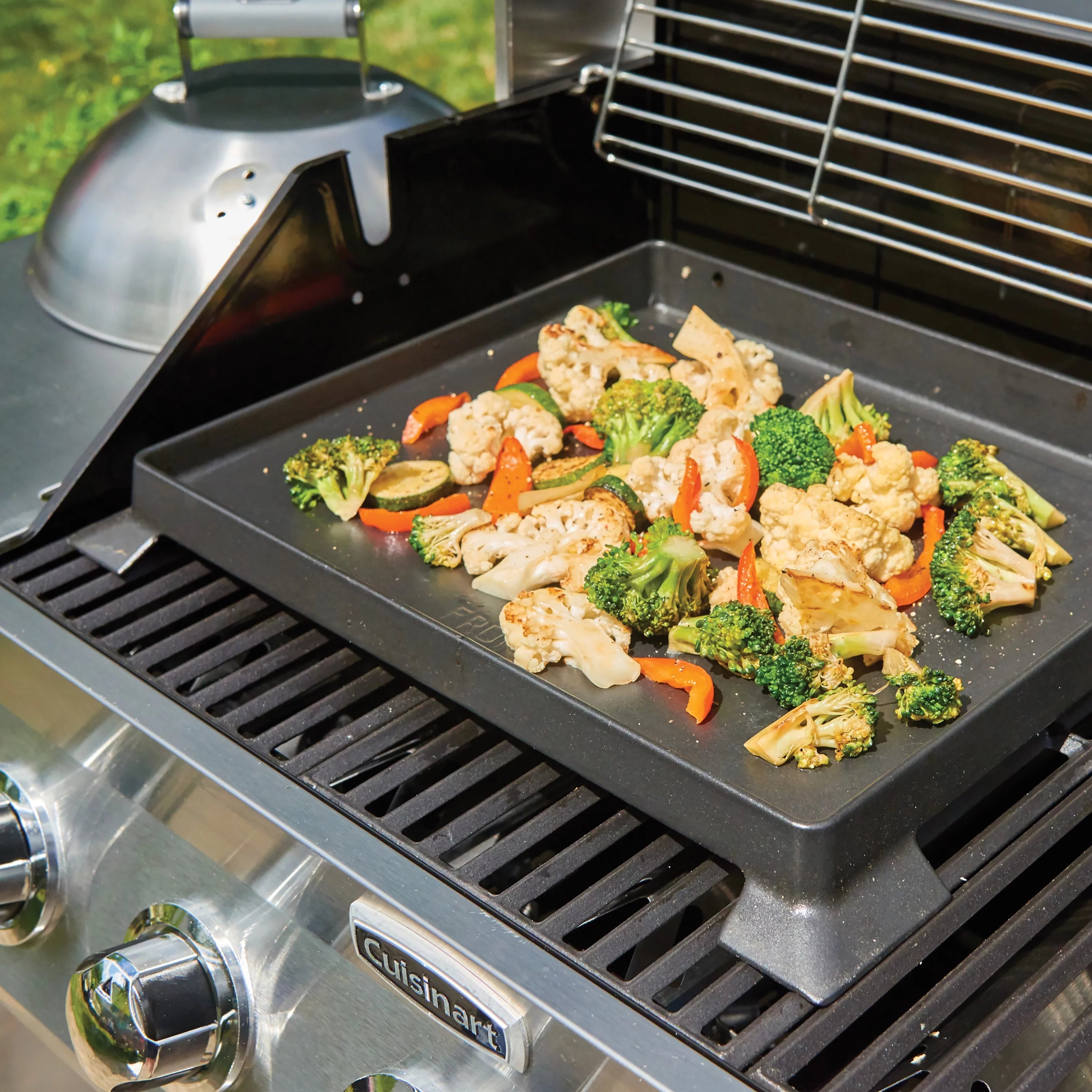 Cuisinart 3-In-1 Stainless Five-Burner Propane Gas Grill with Side Burner